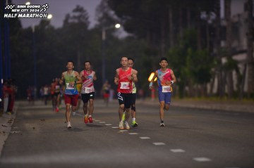 BINH DUONG NEW CITY HALF MARATHON 2024 - Ảnh #1755855