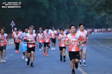 BINH DUONG NEW CITY HALF MARATHON 2024 - Ảnh #1750687