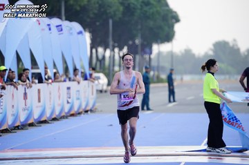 BINH DUONG NEW CITY HALF MARATHON 2024 - Ảnh #1770842