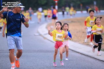 BINH DUONG NEW CITY HALF MARATHON 2024 - Ảnh #1726841