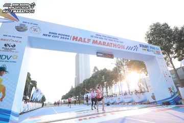 BINH DUONG NEW CITY HALF MARATHON 2024 - Ảnh #1819841