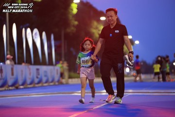 BINH DUONG NEW CITY HALF MARATHON 2024 - Ảnh #1729351