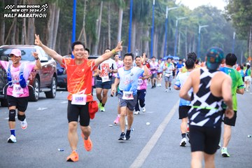 BINH DUONG NEW CITY HALF MARATHON 2024 - Ảnh #1750292