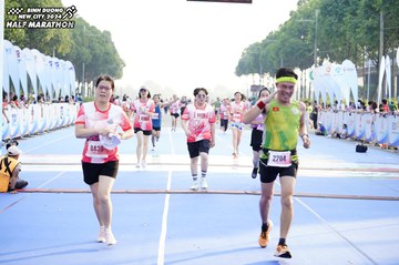 BINH DUONG NEW CITY HALF MARATHON 2024 - Ảnh #1764897