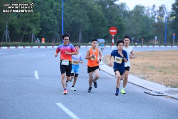 BINH DUONG NEW CITY HALF MARATHON 2024 - Ảnh #1726029