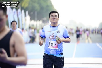 BINH DUONG NEW CITY HALF MARATHON 2024 - Ảnh #1760835