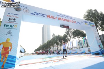 BINH DUONG NEW CITY HALF MARATHON 2024 - Ảnh #1819151