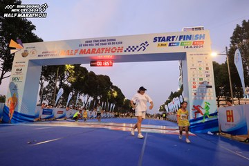 BINH DUONG NEW CITY HALF MARATHON 2024 - Ảnh #1729685