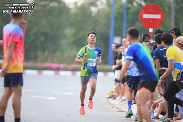 BINH DUONG NEW CITY HALF MARATHON 2024 - Ảnh #1736450