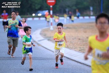 BINH DUONG NEW CITY HALF MARATHON 2024 - Ảnh #1726376