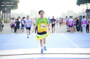 BINH DUONG NEW CITY HALF MARATHON 2024 - Ảnh #1760505