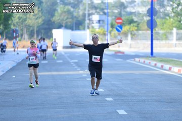 BINH DUONG NEW CITY HALF MARATHON 2024 - Ảnh #1770060