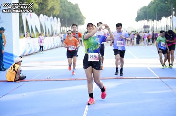 BINH DUONG NEW CITY HALF MARATHON 2024 - Ảnh #1760416