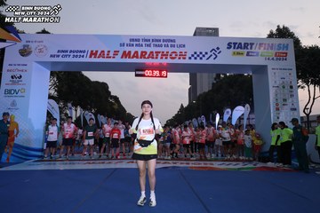 BINH DUONG NEW CITY HALF MARATHON 2024 - Ảnh #1738023