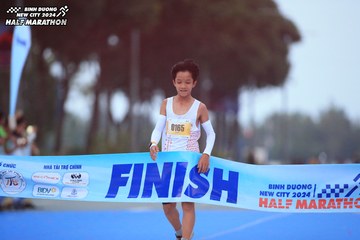 BINH DUONG NEW CITY HALF MARATHON 2024 - Ảnh #1728873
