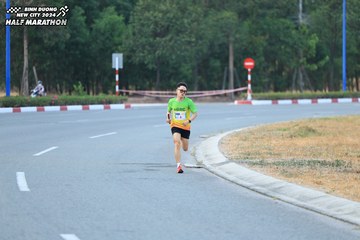 BINH DUONG NEW CITY HALF MARATHON 2024 - Ảnh #1735147