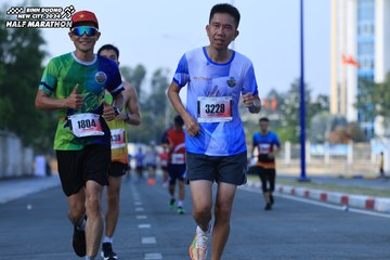 BINH DUONG NEW CITY HALF MARATHON 2024 - Ảnh #1765391