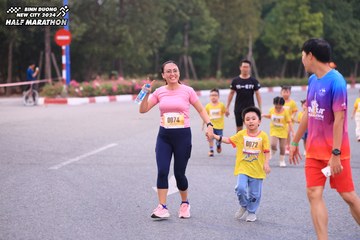 BINH DUONG NEW CITY HALF MARATHON 2024 - Ảnh #1727170