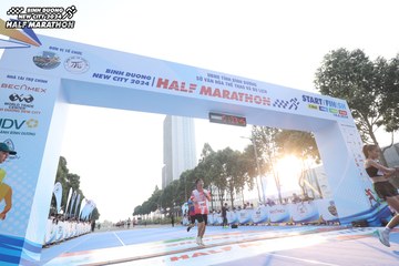 BINH DUONG NEW CITY HALF MARATHON 2024 - Ảnh #1819817