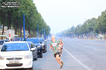 BINH DUONG NEW CITY HALF MARATHON 2024 - Ảnh #1739640