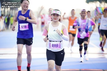 BINH DUONG NEW CITY HALF MARATHON 2024 - Ảnh #1759083