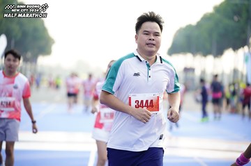 BINH DUONG NEW CITY HALF MARATHON 2024 - Ảnh #1762971