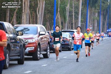 BINH DUONG NEW CITY HALF MARATHON 2024 - Ảnh #1756146