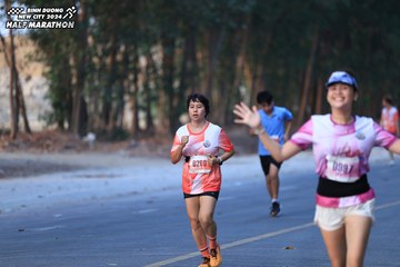 BINH DUONG NEW CITY HALF MARATHON 2024 - Ảnh #1750660