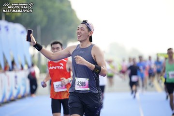 BINH DUONG NEW CITY HALF MARATHON 2024 - Ảnh #1759947