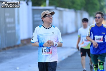 BINH DUONG NEW CITY HALF MARATHON 2024 - Ảnh #1770894