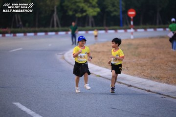 BINH DUONG NEW CITY HALF MARATHON 2024 - Ảnh #1727322