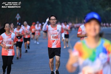 BINH DUONG NEW CITY HALF MARATHON 2024 - Ảnh #1771915