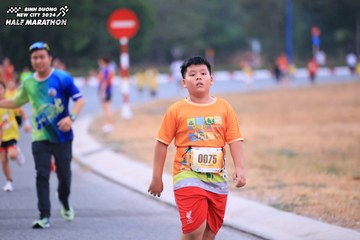 BINH DUONG NEW CITY HALF MARATHON 2024 - Ảnh #1726910
