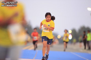 BINH DUONG NEW CITY HALF MARATHON 2024 - Ảnh #1728898