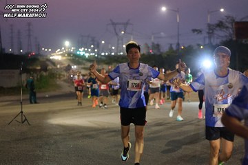 BINH DUONG NEW CITY HALF MARATHON 2024 - Ảnh #1741206