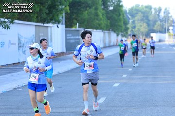 BINH DUONG NEW CITY HALF MARATHON 2024 - Ảnh #1768632