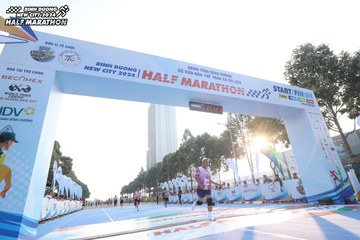 BINH DUONG NEW CITY HALF MARATHON 2024 - Ảnh #1820355