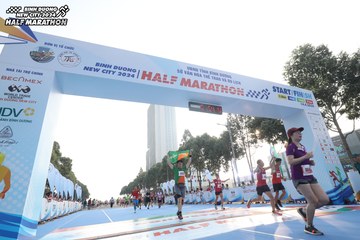BINH DUONG NEW CITY HALF MARATHON 2024 - Ảnh #1821434