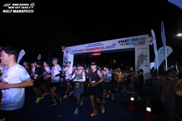 BINH DUONG NEW CITY HALF MARATHON 2024 - Ảnh #1737822