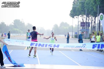 BINH DUONG NEW CITY HALF MARATHON 2024 - Ảnh #1771187
