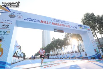 BINH DUONG NEW CITY HALF MARATHON 2024 - Ảnh #1820574