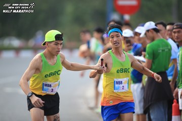 BINH DUONG NEW CITY HALF MARATHON 2024 - Ảnh #1736300