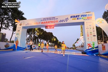 BINH DUONG NEW CITY HALF MARATHON 2024 - Ảnh #1729700