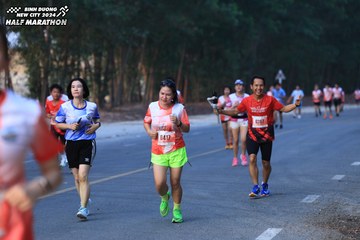 BINH DUONG NEW CITY HALF MARATHON 2024 - Ảnh #1750645
