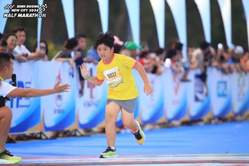 BINH DUONG NEW CITY HALF MARATHON 2024 - Ảnh #1728962
