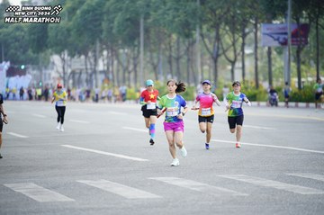 BINH DUONG NEW CITY HALF MARATHON 2024 - Ảnh #1729816