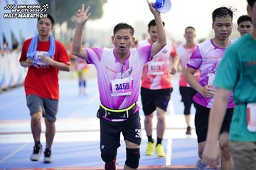 BINH DUONG NEW CITY HALF MARATHON 2024 - Ảnh #1761934