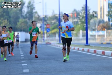 BINH DUONG NEW CITY HALF MARATHON 2024 - Ảnh #1776263