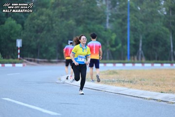 BINH DUONG NEW CITY HALF MARATHON 2024 - Ảnh #1736060