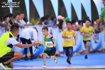 BINH DUONG NEW CITY HALF MARATHON 2024 - Ảnh #1729038